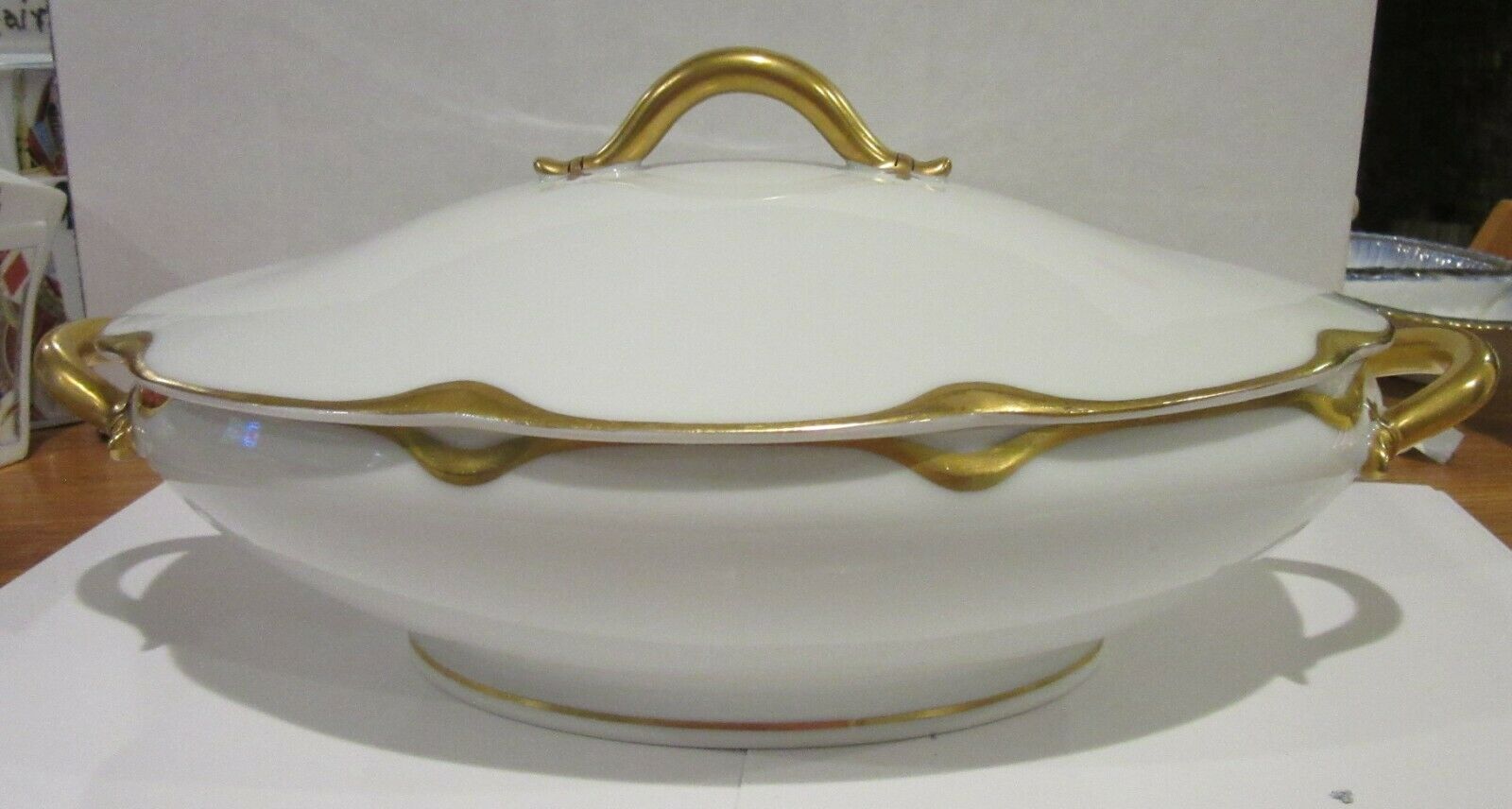 Haviland Limoges Silver Anniversary 11.5 Inch Oval Covered Vegetable Bowl
