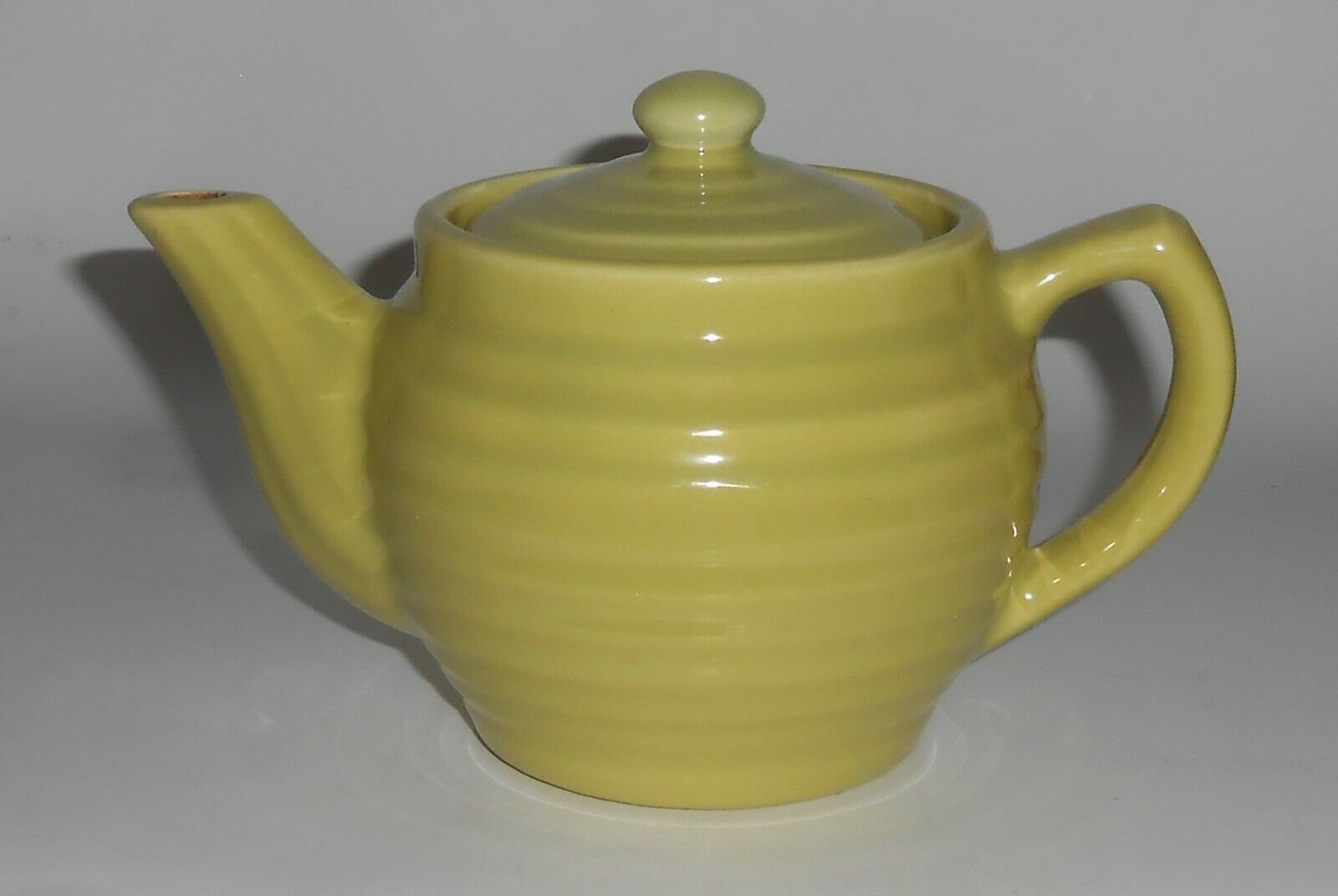 Bauer Pottery Ring Ware Chartreuse Individual Teapot Very Rare